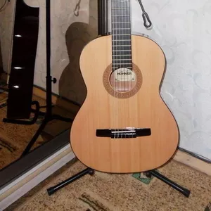 Продам классическую гитару Hohner Hc-06, новая