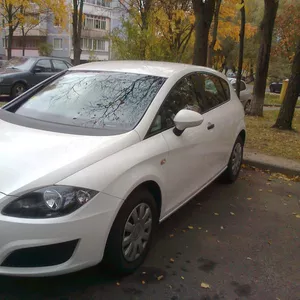 Продам автомобиль SEAT-LEON 2010 г.в.