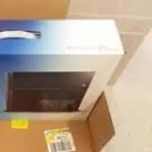 Sony PS4 500GB консоль с 2 контроллера