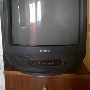 телевизор старой модели