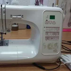 ПРОДАМ ШВЕЙНУЮ МАШИНКУ JANOME MC 1530. Гарантия 3 года