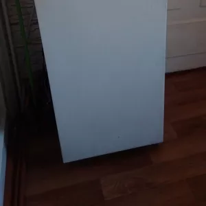 Отличный рабочий холодильник