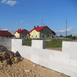 Блоки несъемной  опалубки  для возведения стен здания.  