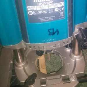 Сетевой фрезер Makita RP2300FC