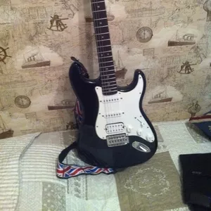 Fender Squier Bullet Strat электрогитара