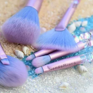 Aquarium Brushes – набор «волшебных» кистей от Lime Crime