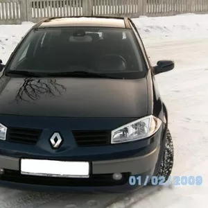 Продаю Рено Меган-2 2003 г.в. 1, 6 Б. авто из Германии