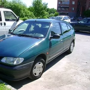 Продам автомобиль Рено Меган Год 1996 
